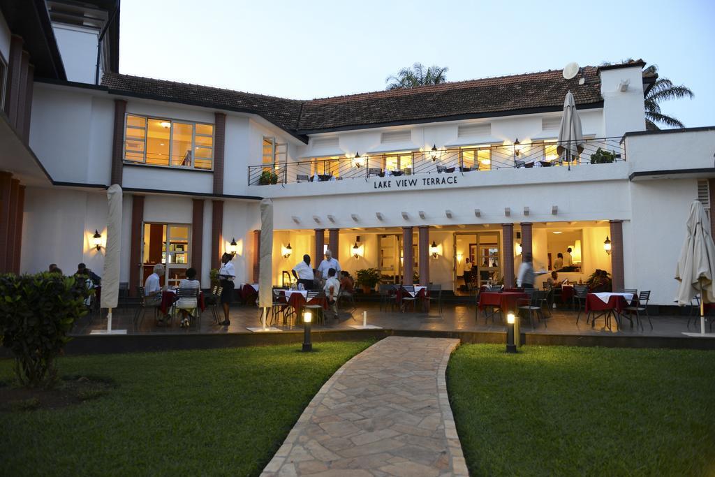 Lake Victoria Hotel เอนเทบเบ้ ภายนอก รูปภาพ