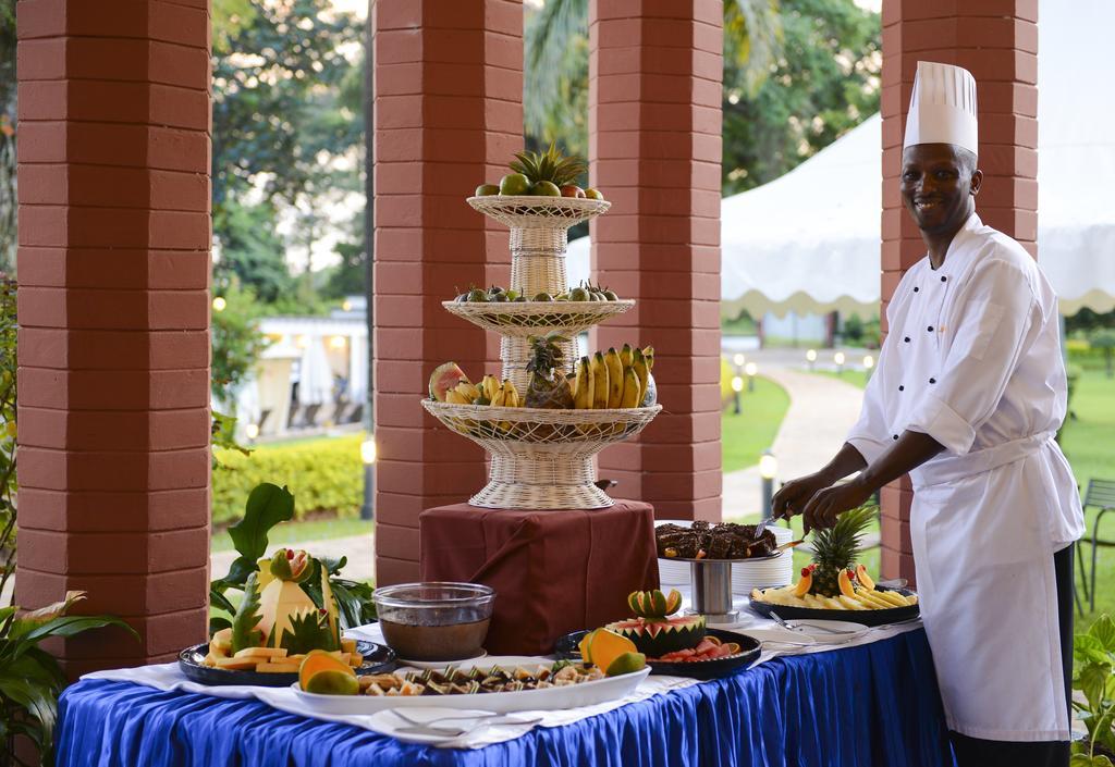 Lake Victoria Hotel เอนเทบเบ้ ภายนอก รูปภาพ